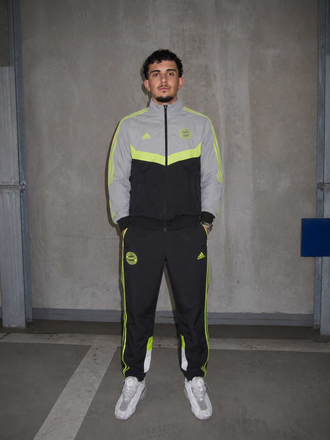FC Bayern Tracksuit (UNISEX)